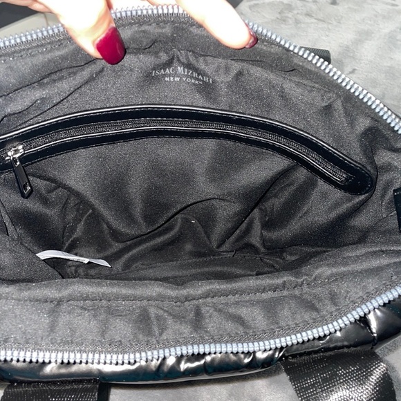 🖤Isaac Mizrahi Purse🖤 - Picture 7 of 10